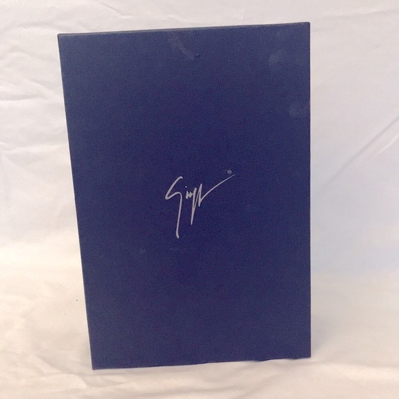 Giuseppe Zanotti 38 EU Black w/ Crystals - Picture 13 of 13